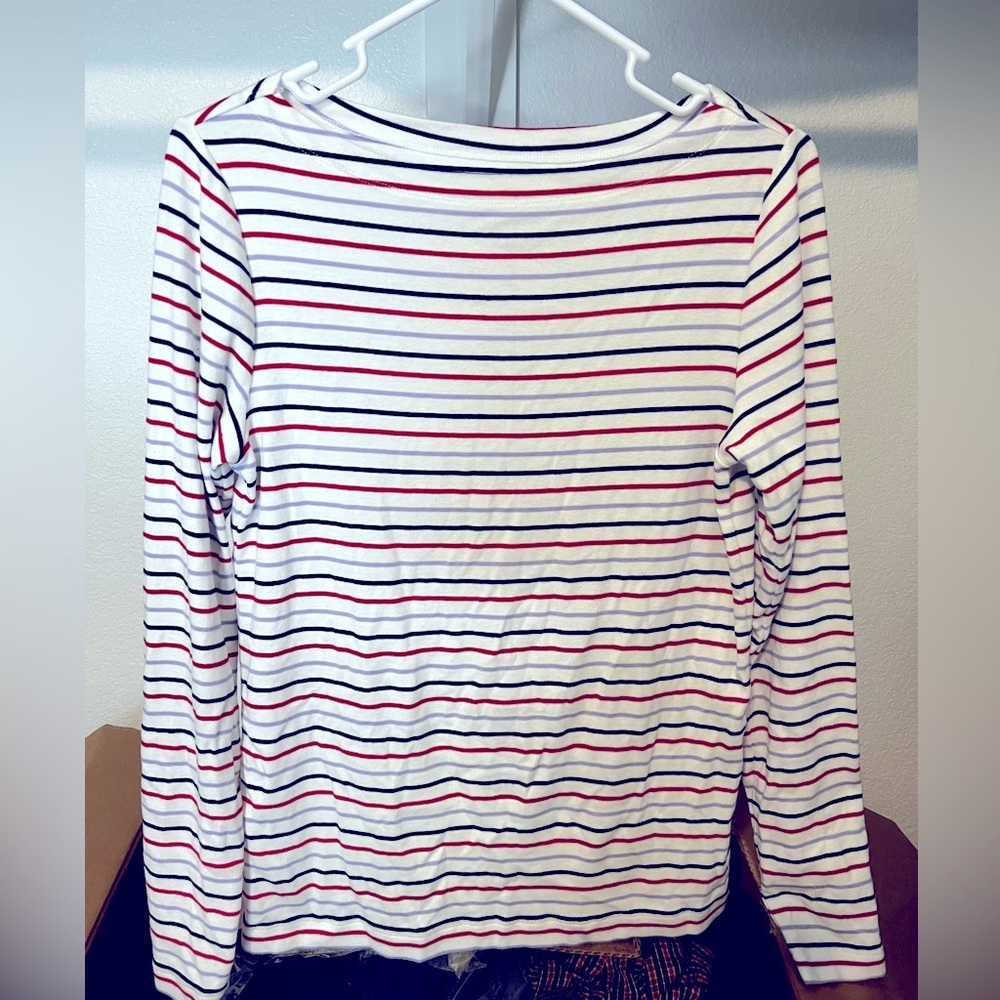 Large gap long sleeve stretch top with stripes